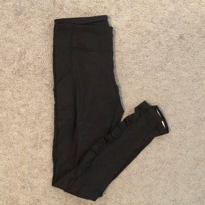 Lululemon high waist leggings with side pockets